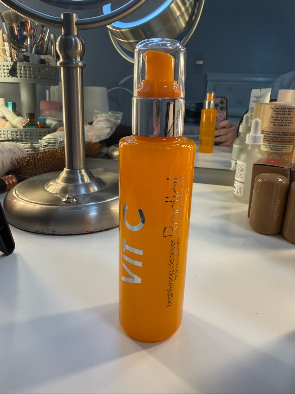 Rodial VIT C Brightening Cleanser - Vibrant Orange Pump Bottle
